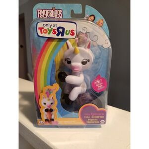 AUTHENTIC WowWee FINGERLINGS GIGI UNICORN TOYS R US EXCLUSIVE RETIRED RARE NEW!!